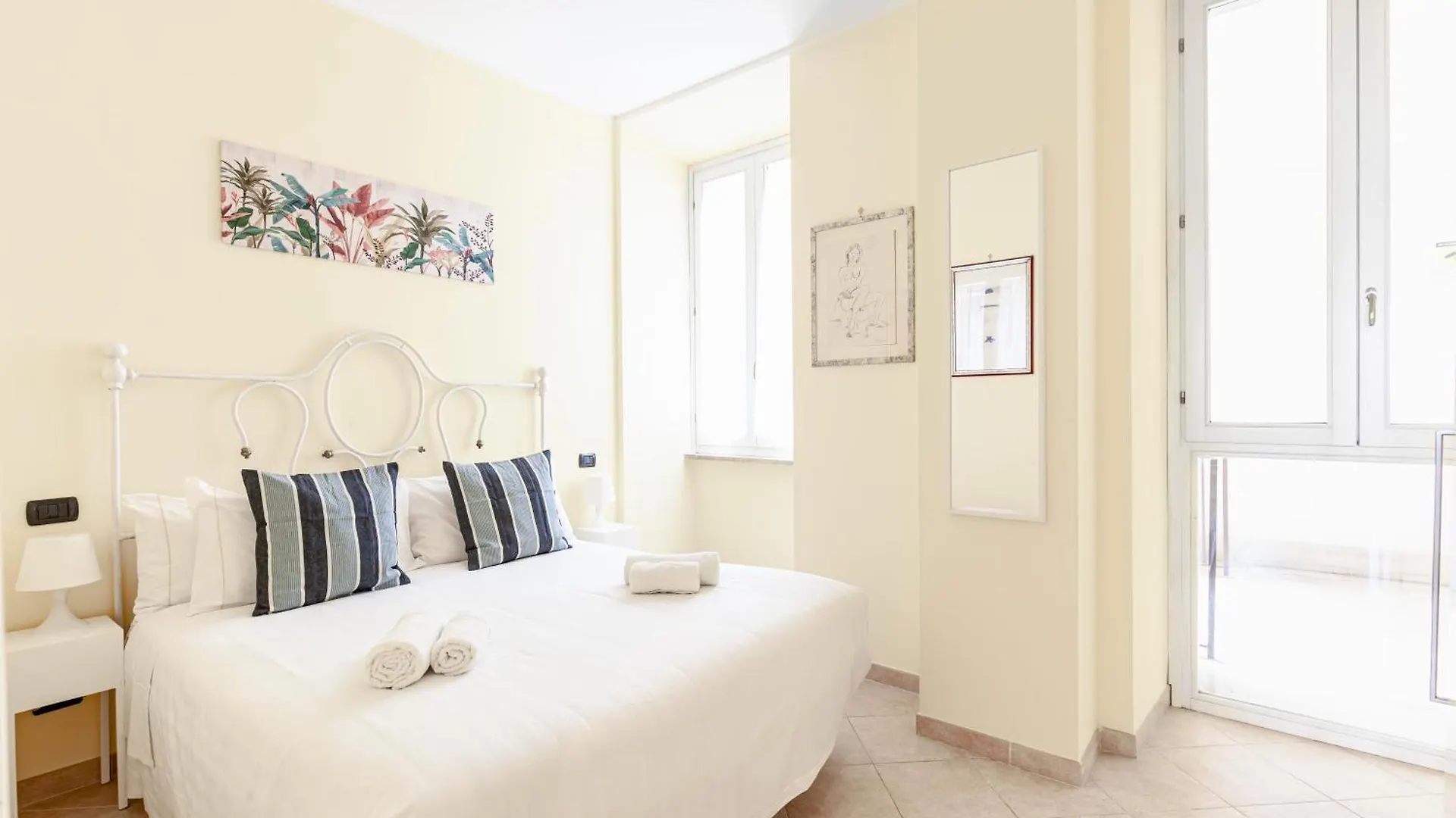 Hostly-Volturno Suite Apartment-Center Of Rome 0*,  Italy